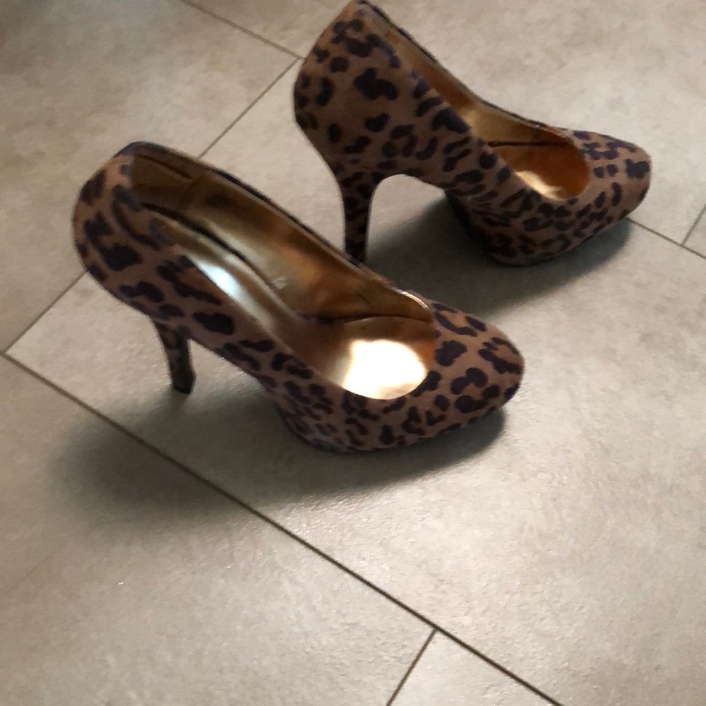 Massimo Brown and Black Leopard Print Heels